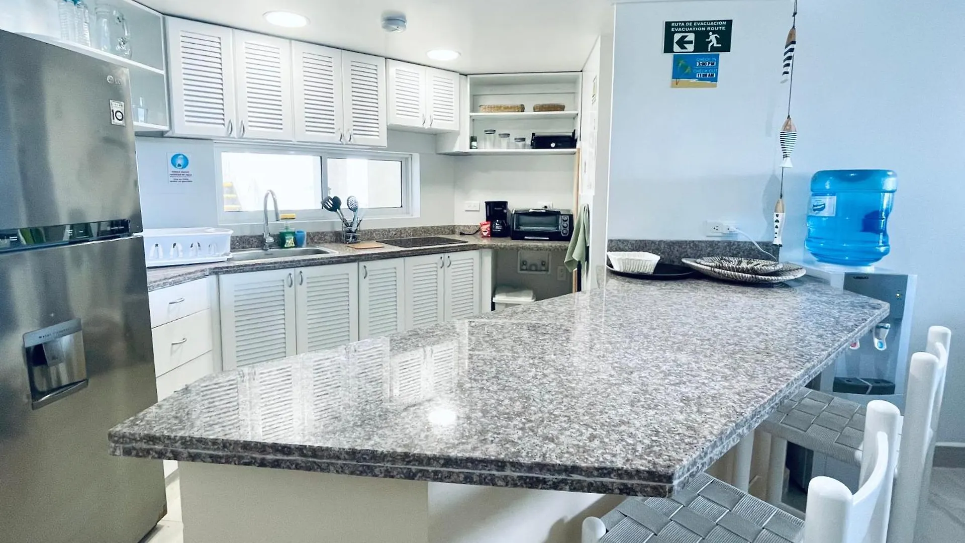 Bay Point- Ocean View Apartments By Nidho Properties San Andres  Colombia