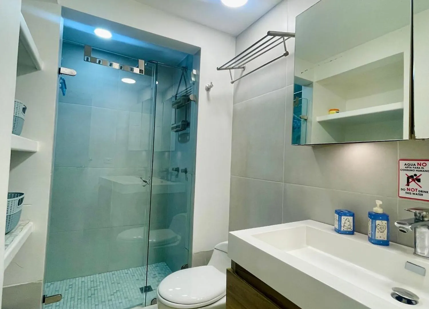 Bay Point- Ocean View Apartments By Nidho Properties San Andres  0*, San Andres (San Andres and Providencia Islands) Colombia